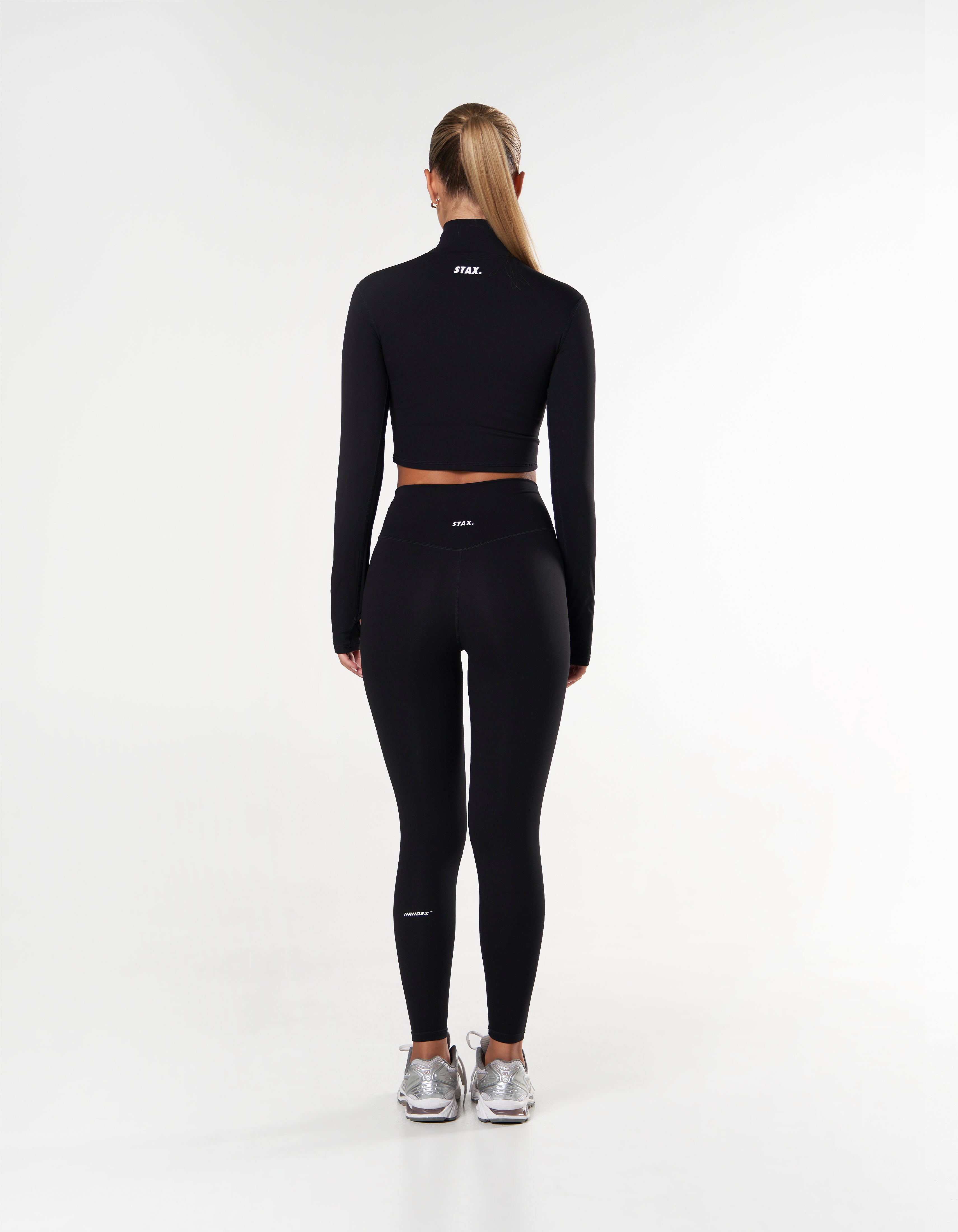 Long Sleeve Zip Crop NANDEX™ - Black