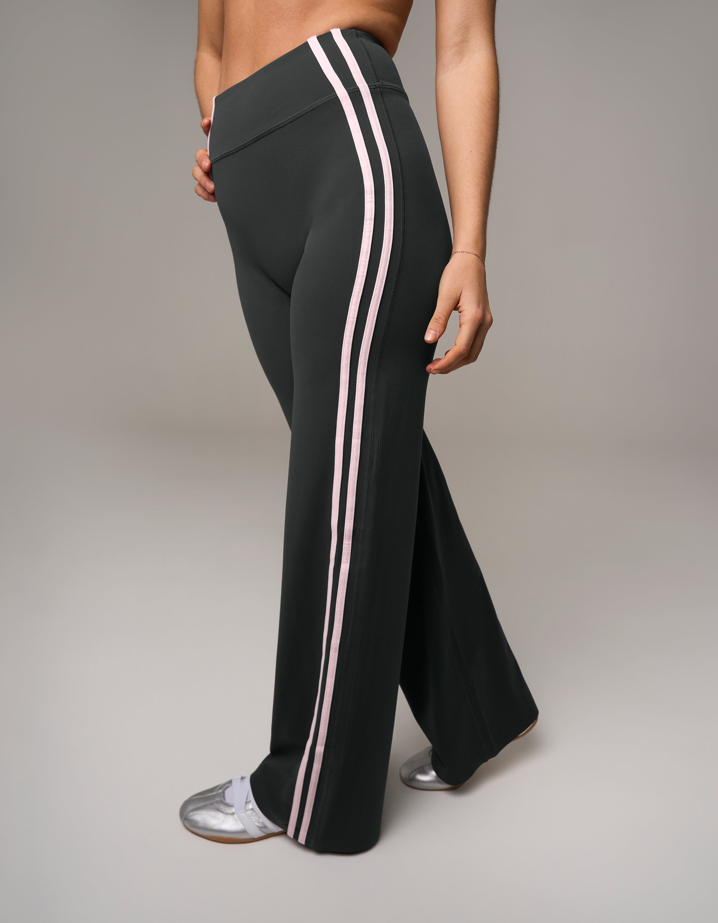Warm-Up Wide Leg Pants NANDEX™ - Shadow