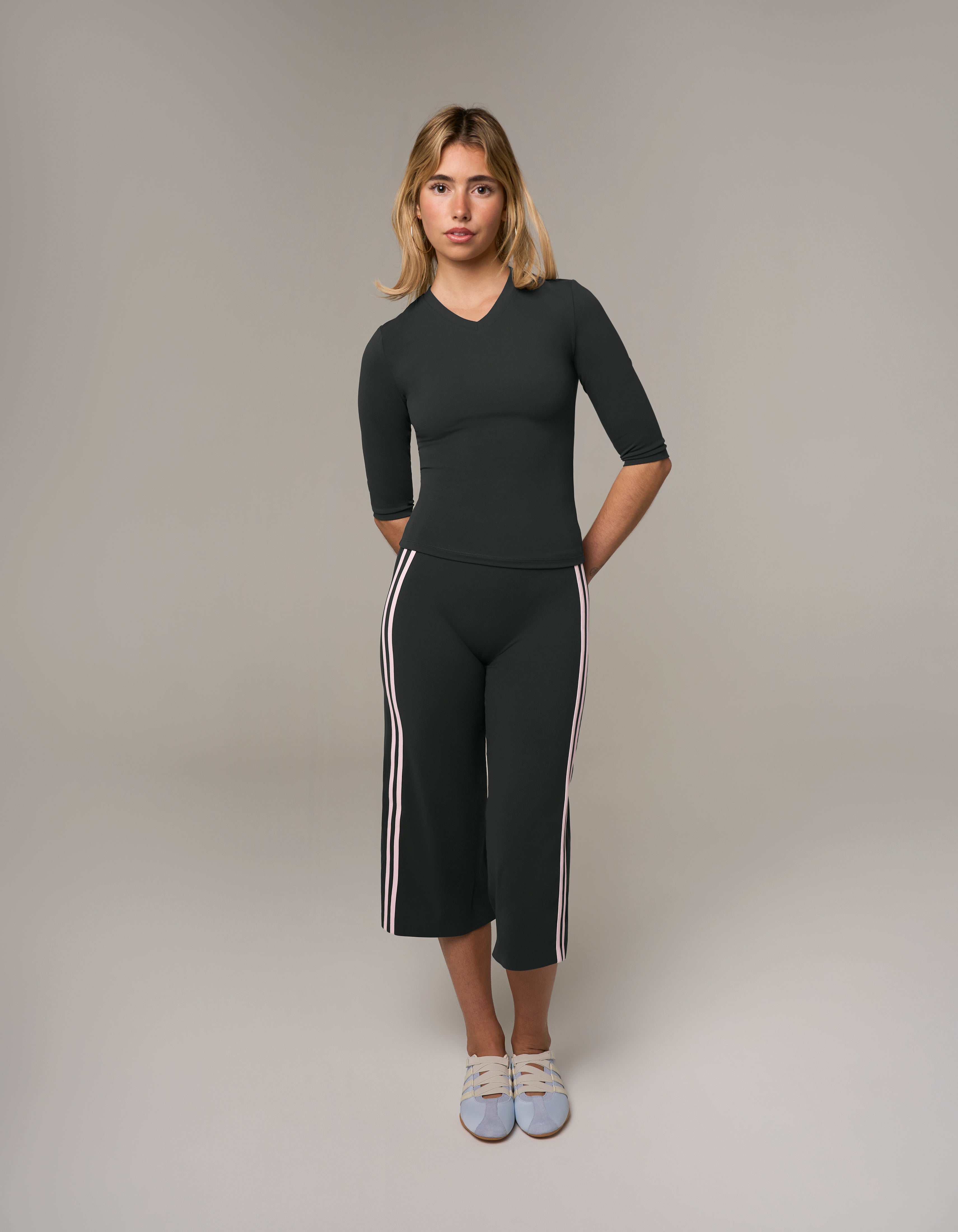 Warm-Up Capri Pants NANDEX™ - Shadow
